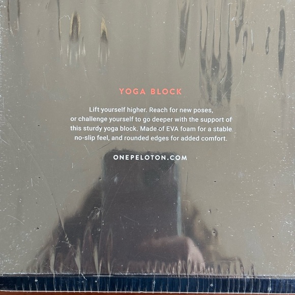 Peloton Yoga Block - Picture 3 of 8